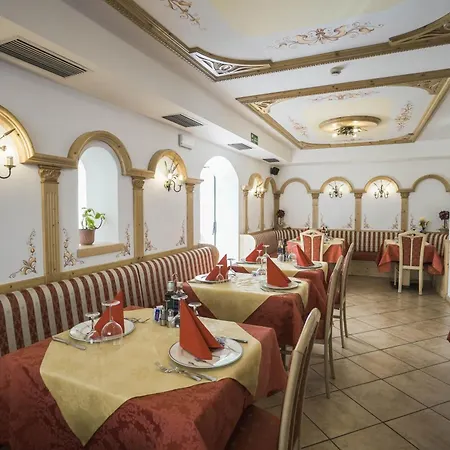 Fiordaliso 3* Canazei