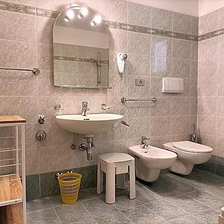 Готель Fiordaliso Канацеї