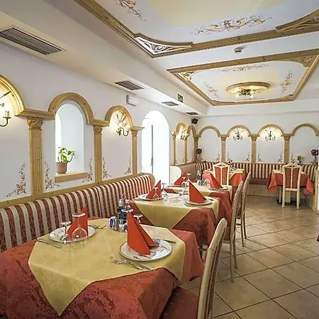 Fiordaliso 3*