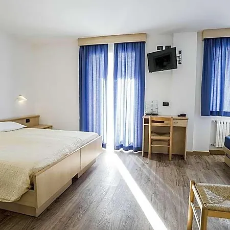 Fiordaliso Готель 3*