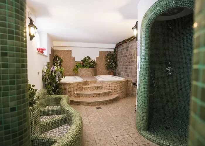 Fiordaliso מלון 3*