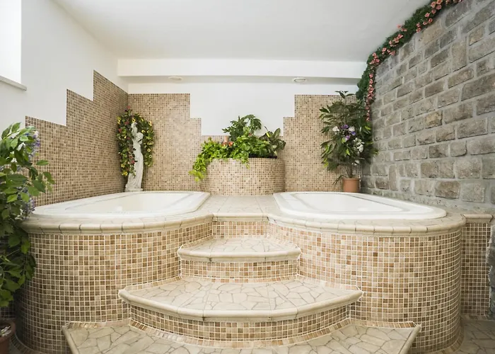 Ξενοδοχείο Fiordaliso 3*